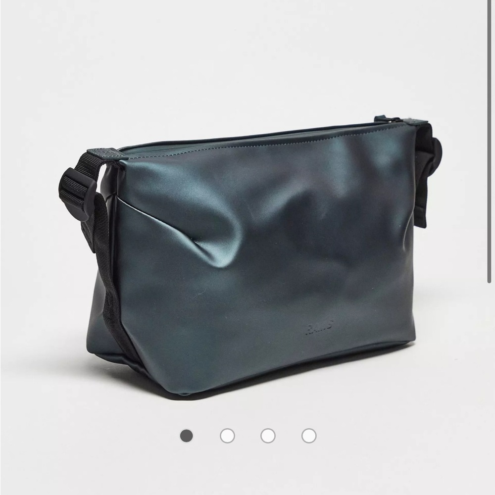 Rains weekend wash bag